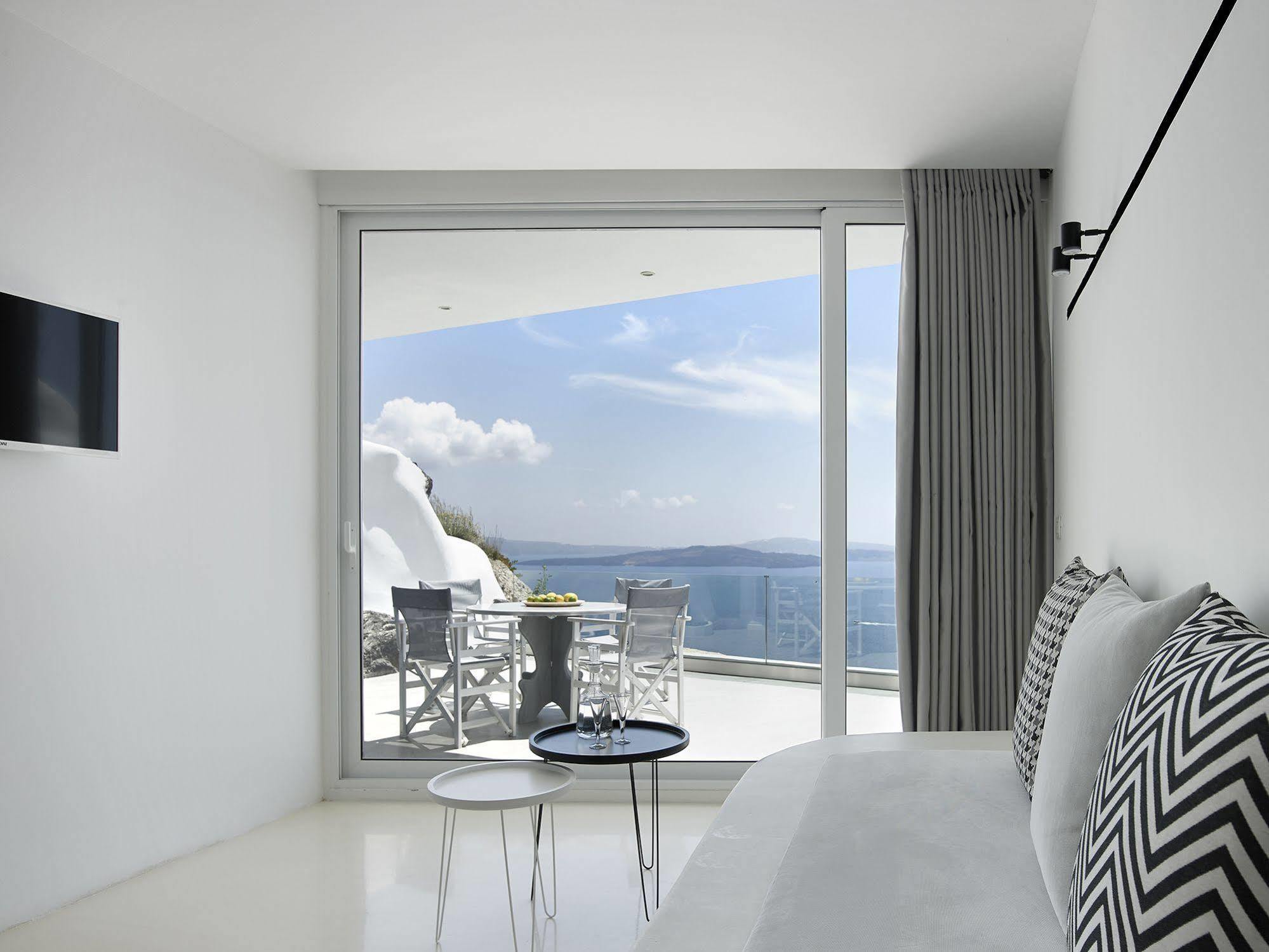 Mythique Villas & Suites Οία Εξωτερικό φωτογραφία